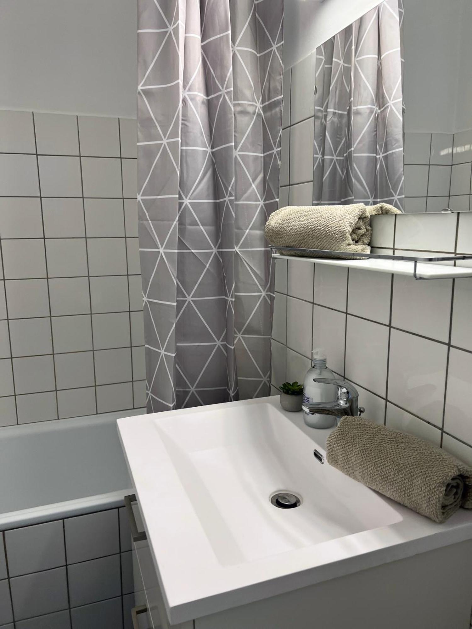 Stor 2 Vaerelses Lejlighed Randers Exterior photo